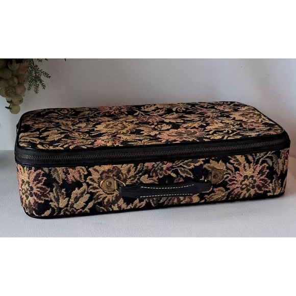 Vintage Small Floral Tapestry Suitcase Luggage Celebrity Of New York - Picture 6 of 11